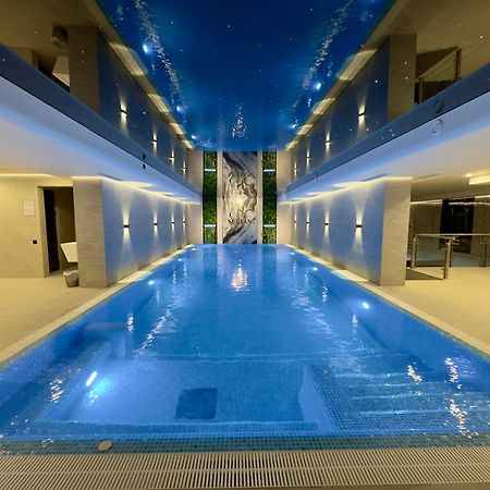 Hotel Sultan Qarshi ภายนอก รูปภาพ