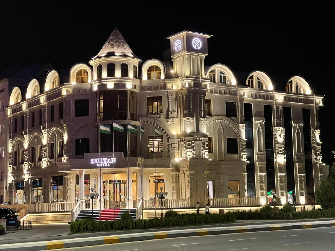 Hotel Sultan Qarshi ภายนอก รูปภาพ