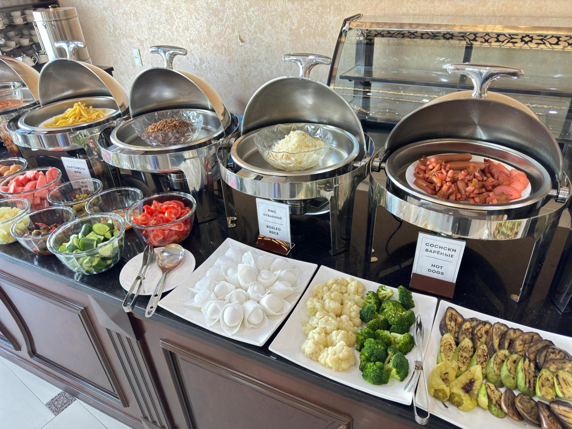 Hotel Sultan Qarshi ภายนอก รูปภาพ
